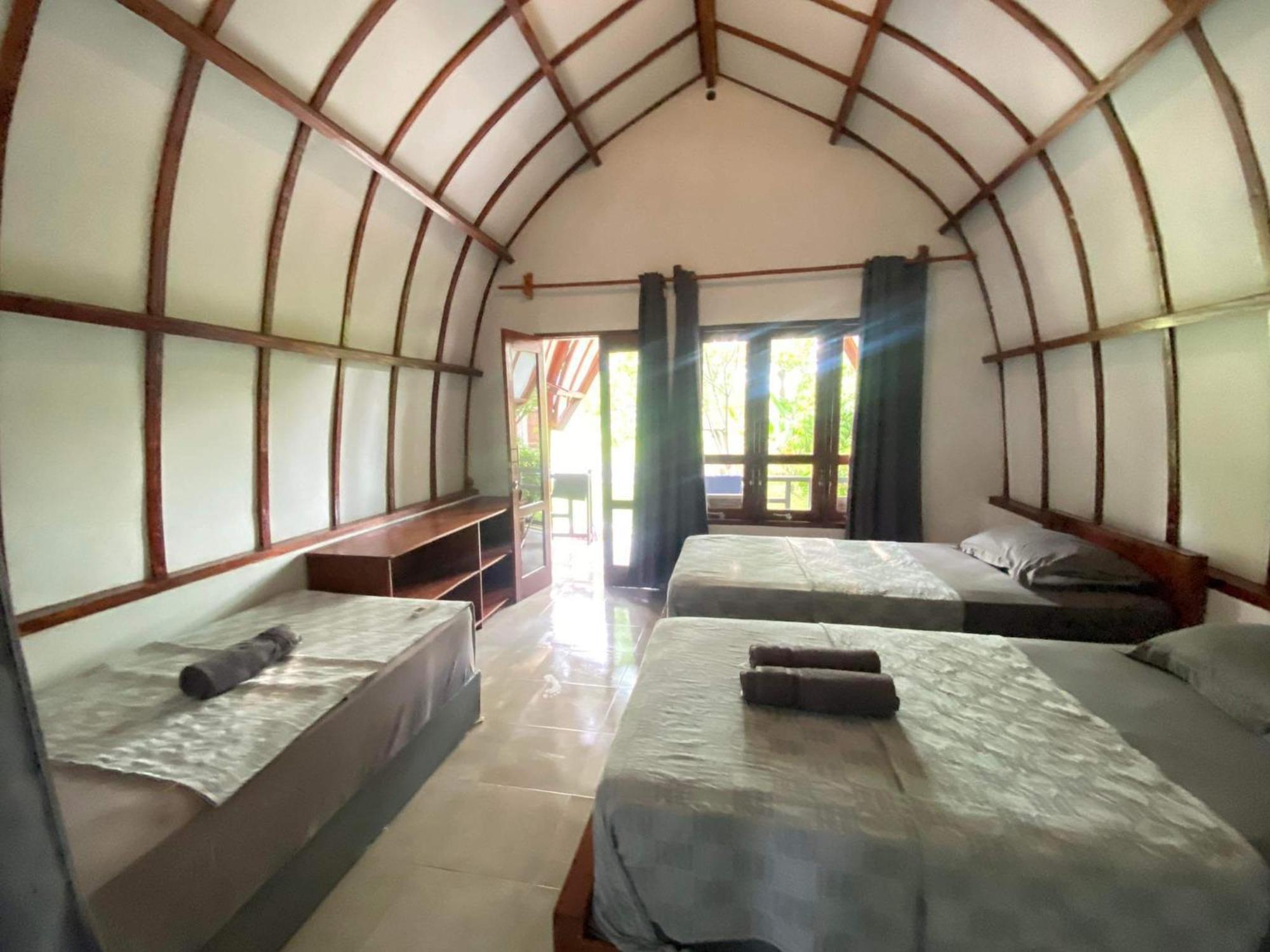 Gino'S Place - Guest House & Jungle Trekking Bukit Lawang Ngoại thất bức ảnh